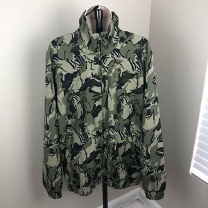 Reebok men’s large camo windbreaker jacket